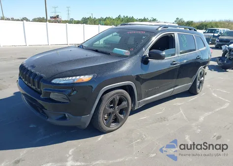 2018 Jeep Cherokee Latitude Fwd z USA, uszkodzony, nr VIN 1C4PJLCX8JD518891